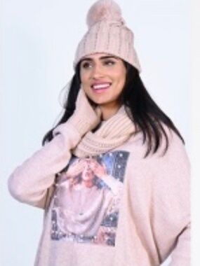 Frank Lyman Hat, Mitt and Scarf Set - NWT